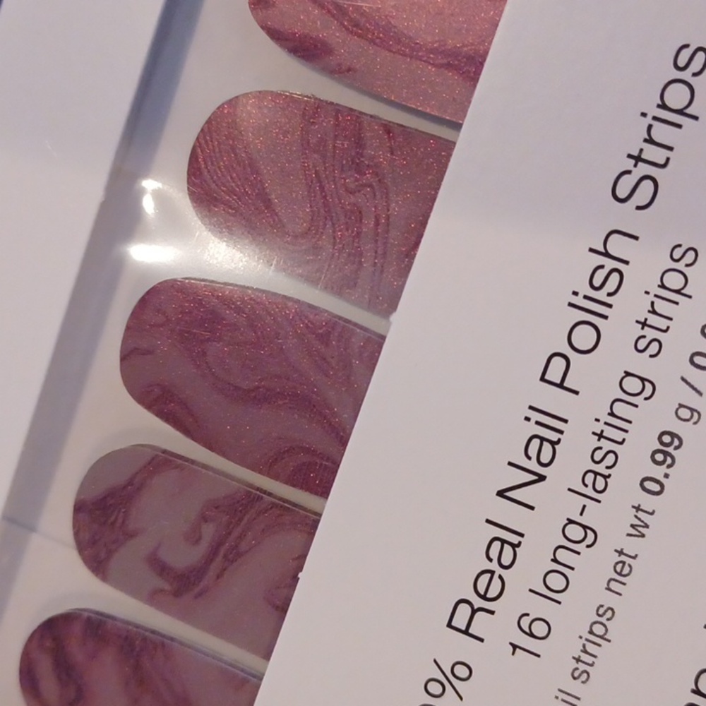 NIP Color Street Nail Strips - Picture 7 of 8